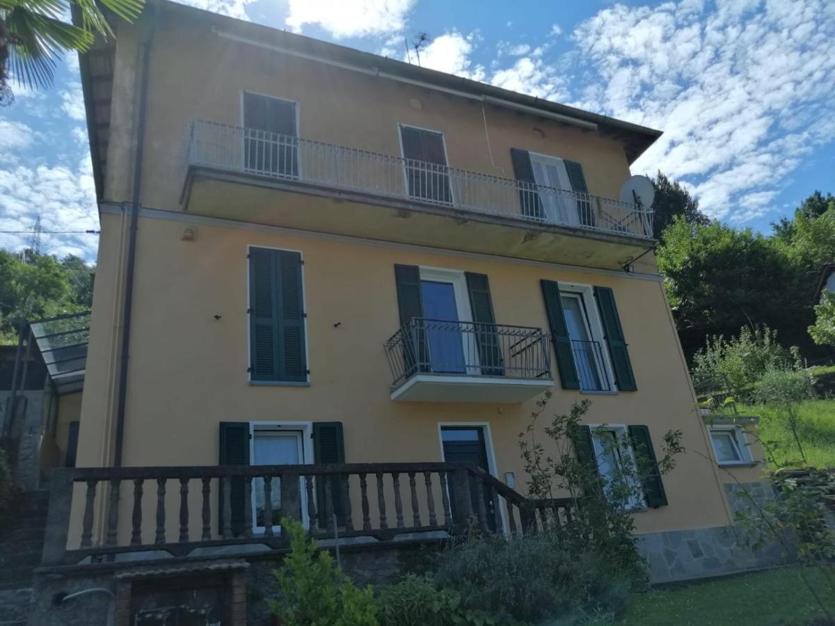 Casa Vittoria Lejlighed Dervio Eksteriør billede